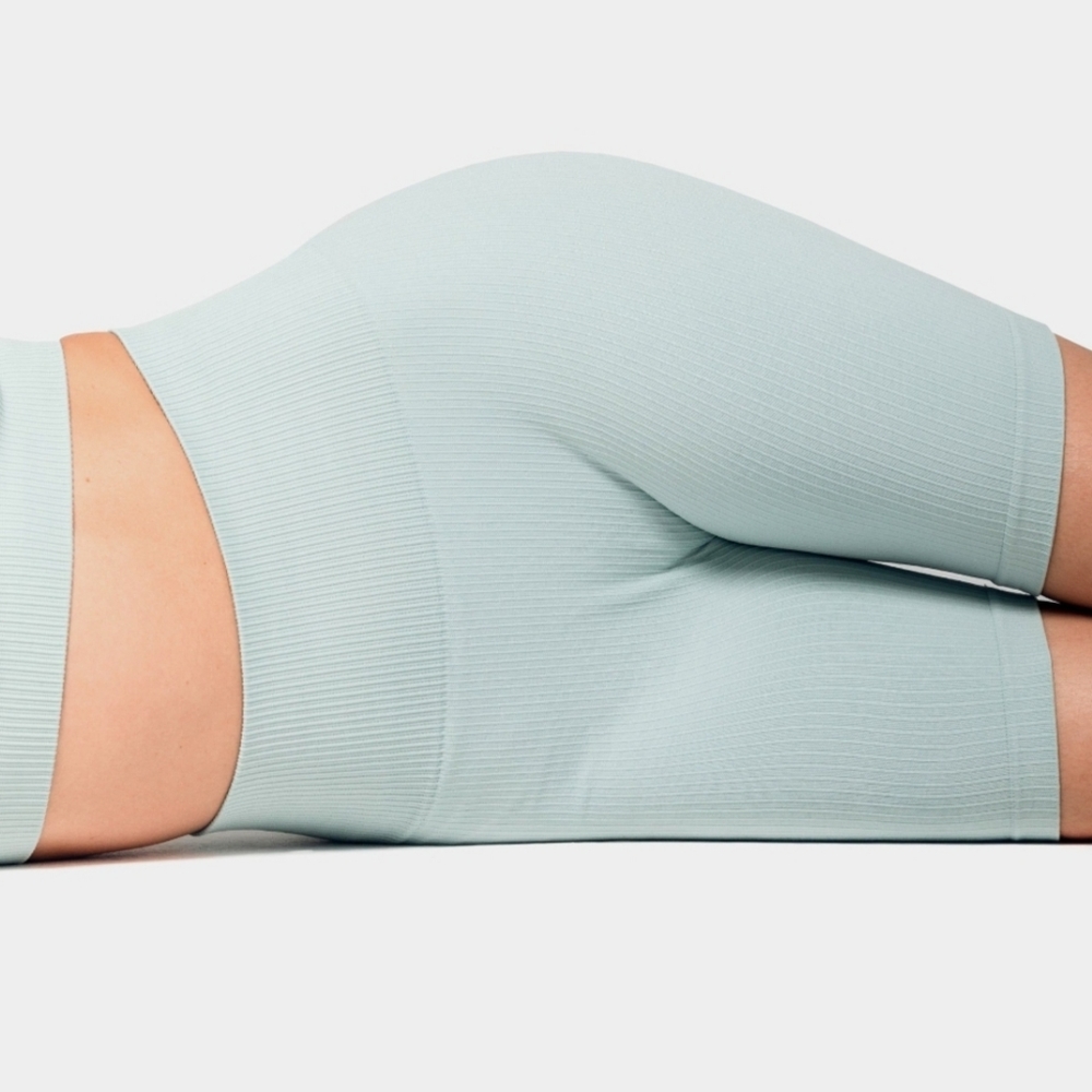 SALE Aiya Rib Knit Shorts, Sacré